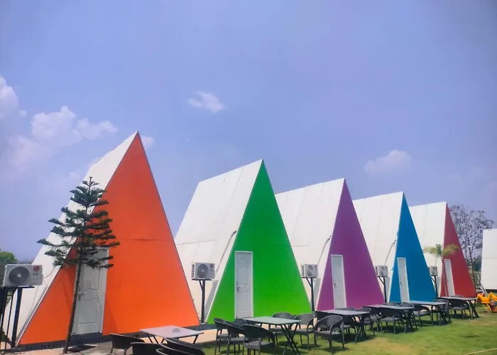 Sizzle Bay Resort